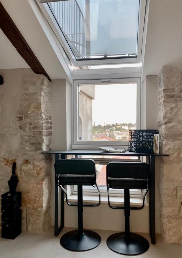 Ferienwohnung Castropola Views With Private Parking Exterior foto