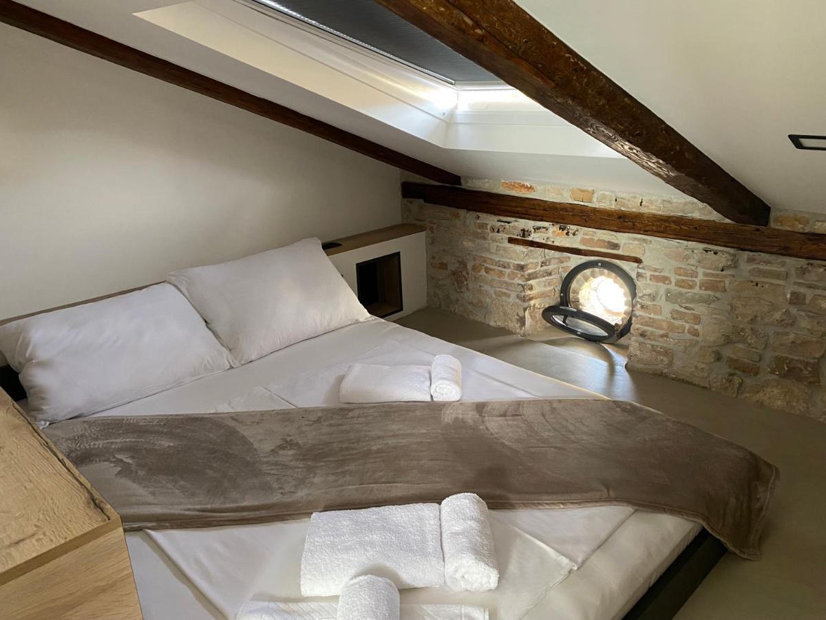 Ferienwohnung Castropola Views With Private Parking Exterior foto